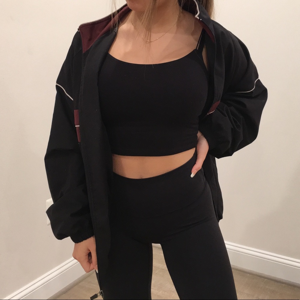 90s VINTAGE WINDBREAKER